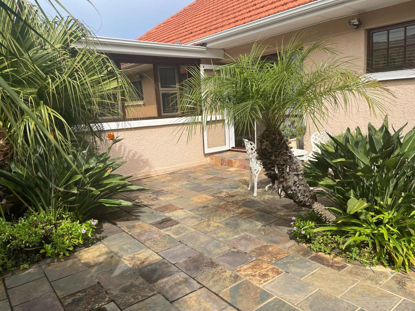 At Sta-Plus Guest House Port Elizabeth Buitenkant foto